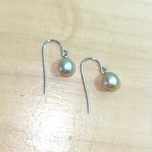Earrings Pearl Sterling Silver HONORA Hook Green Cultured Classic Freshwater